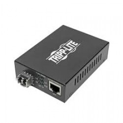N785-P01-LC-MM1 Gigabit Multimode Fiber to Ethernet Media Converter, POE+ - 10/100/1000 LC, 850 nm, 550 m (1804 ft.
